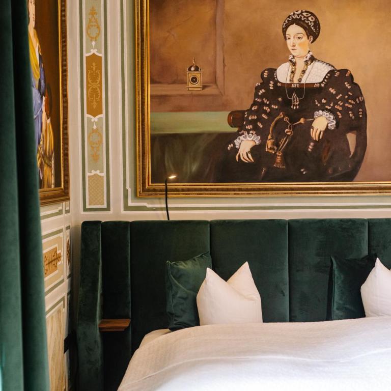 Georgi Schloss - Boutique Hotel - Deluxe Junior Suite - 9