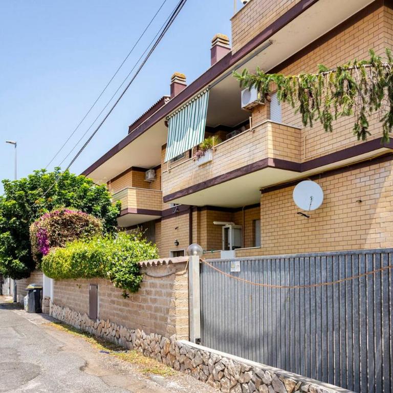 Dual Suites - 4 Posti Letto - Fiumicino Aeroporto e Fiera - Self Check-In - Suite King con Balcone - 7
