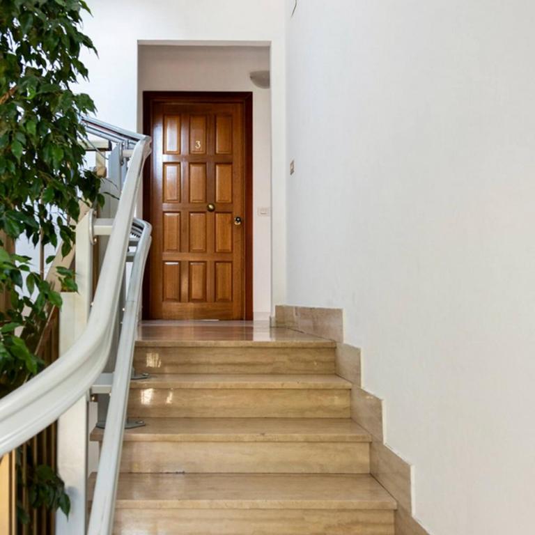 Dual Suites - 4 Posti Letto - Fiumicino Aeroporto e Fiera - Self Check-In - Suite King con Balcone - 10