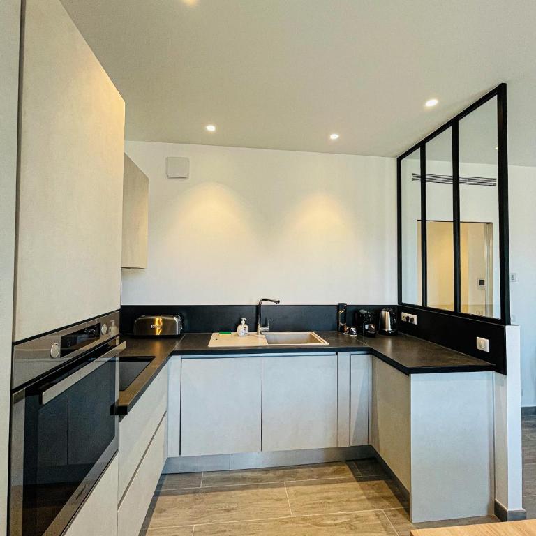 cote sud deux chambres proche croisette - Apartamento de 2 dormitorios - 8
