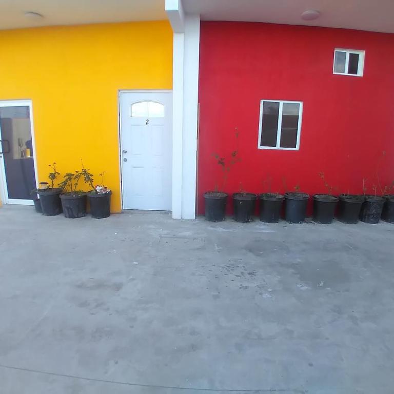 Departamentos velasco - Apartment with Balcony - 9