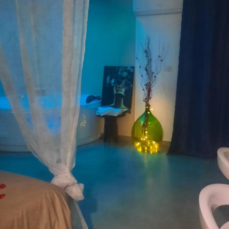 Capri house - Camera Matrimoniale con Vasca Idromassaggio - 1