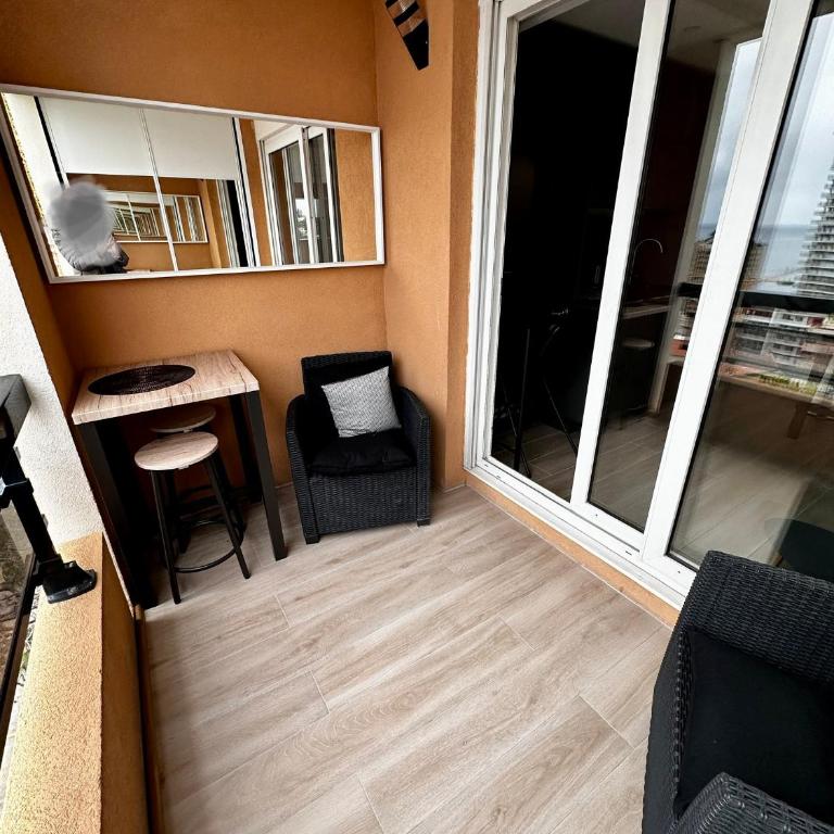 FRONTIÈRE MONACO - Appartement 1 Chambre - 9