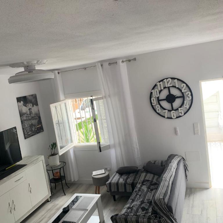 Casa de la playa - Three-Bedroom House - 5