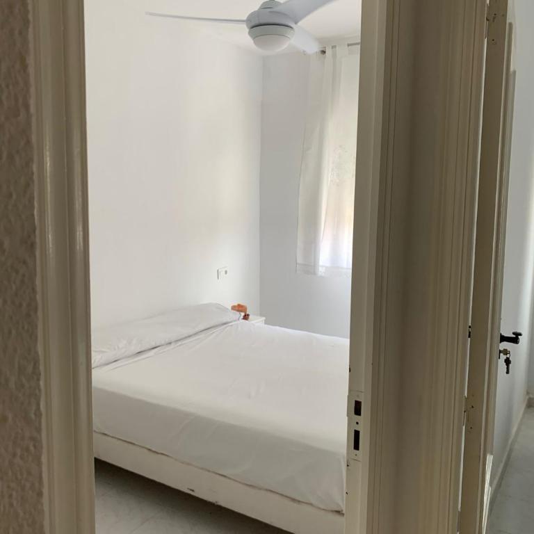 Casa de la playa - Three-Bedroom House - 13