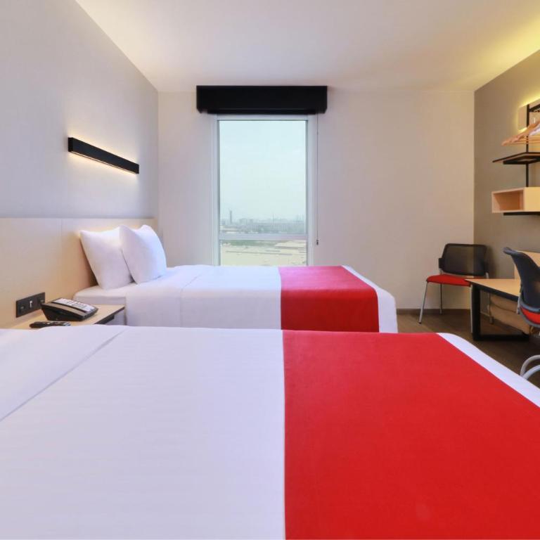 City Express by Marriott Monterrey Universidad - Double Room with Two Double Beds - 3