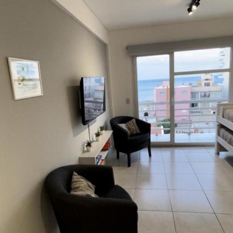 Depto en Inmejorable ubicación a 50mts del mar y con vista al mar! - One-Bedroom Apartment - 12