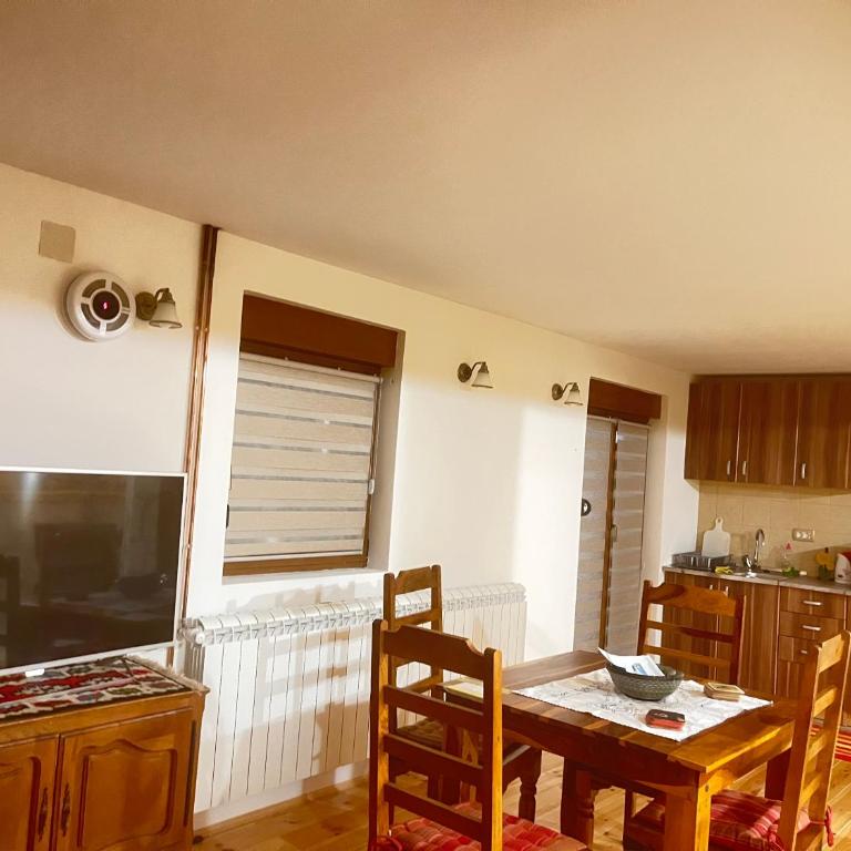 Vila Idila - One-Bedroom Apartment - 8