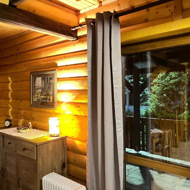 Vila Idila - Three-Bedroom Apartment - 12