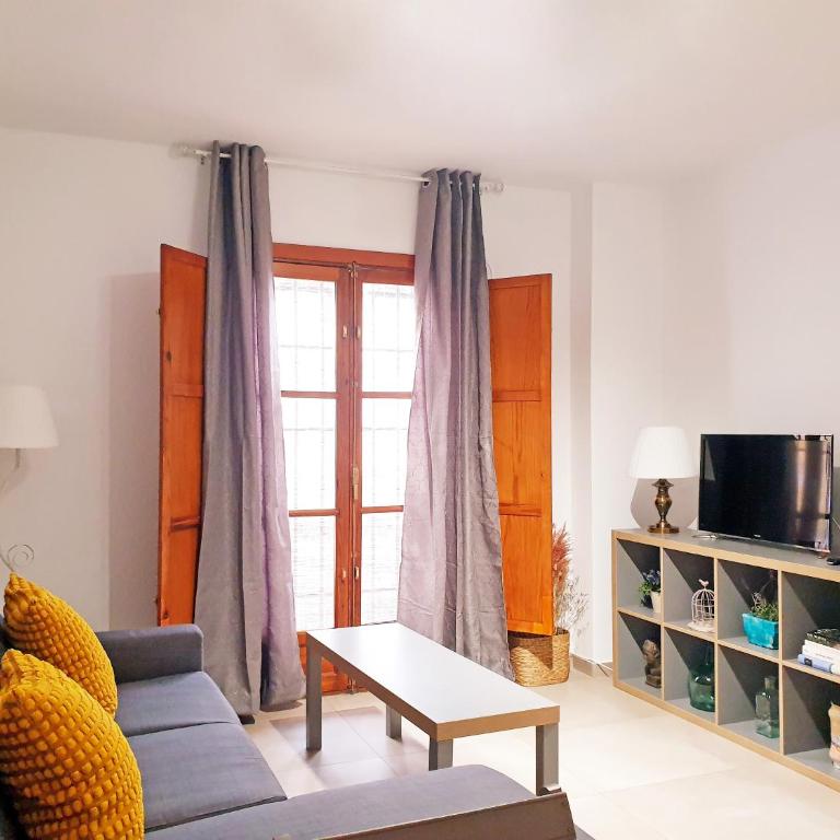 Triana Home Luxury - One-Bedroom Apartment - 15