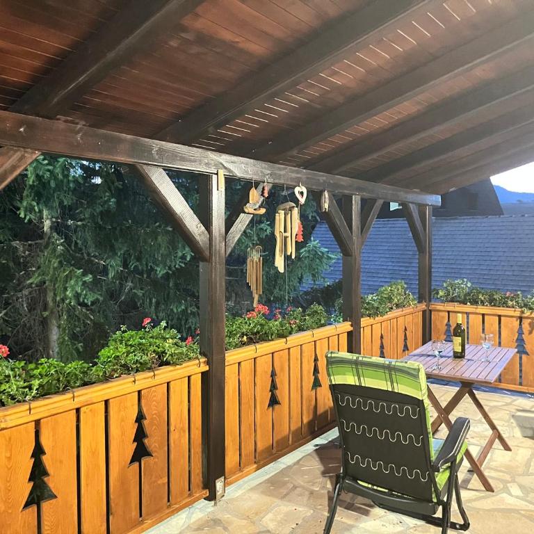 Vila Idila - Three-Bedroom Apartment - 4