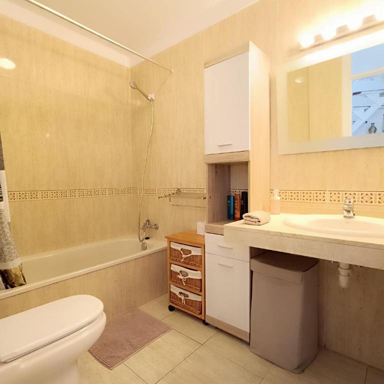 Chilly Apartment - Sunny rooftop terrace with ocean view - Apartamento de 2 dormitorios - 26
