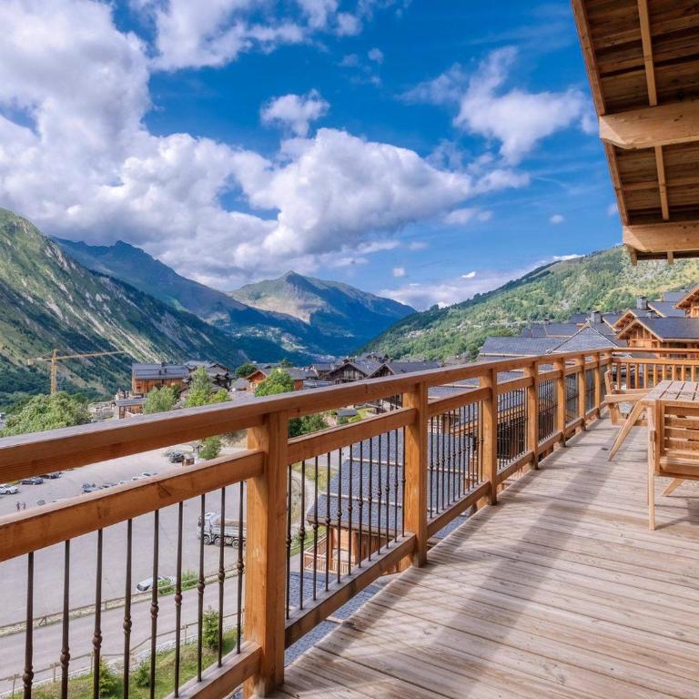 Chalet de luxe 15 personnes aux 3 Vallées avec jacuzzi et sauna - Chalet 3 Chambres - 1