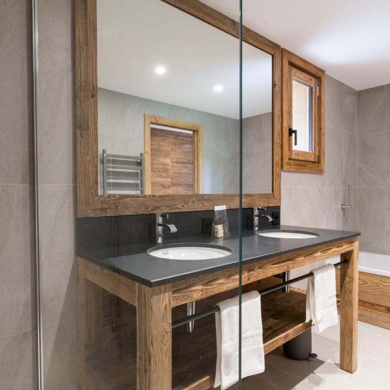 Chalet de luxe 15 personnes aux 3 Vallées avec jacuzzi et sauna - Chalet 3 Chambres - 9