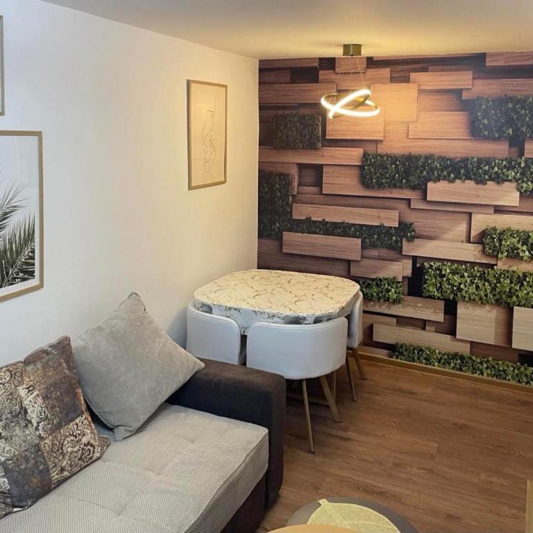 Modern in center - One-Bedroom Apartment - 1