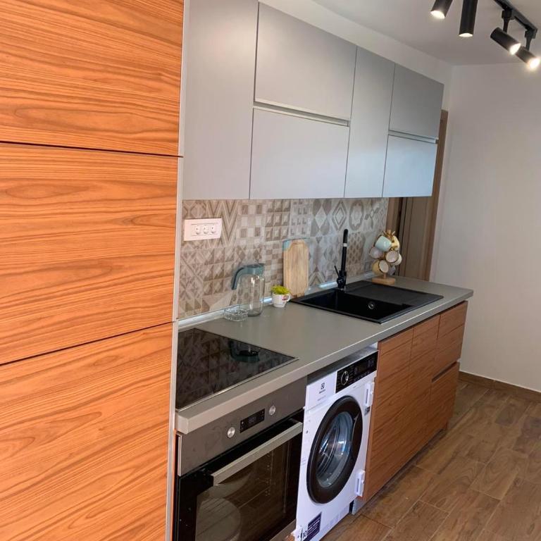 Modern in center - One-Bedroom Apartment - 10