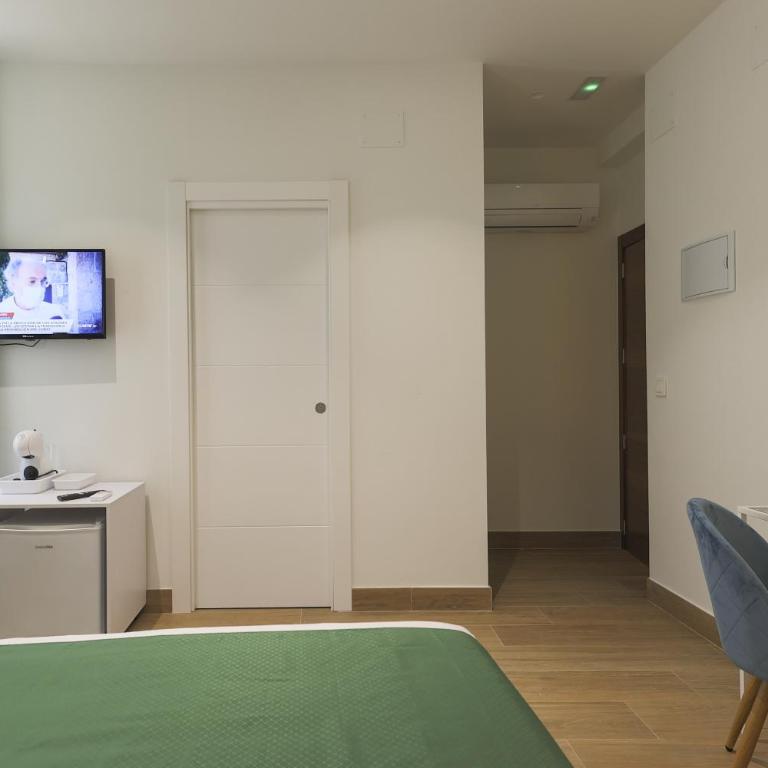Dorinda Rooms - Superior Double Room - 5