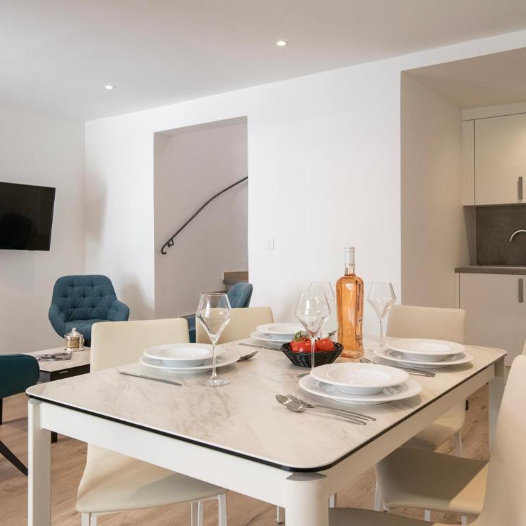 Appartements French Riviera Confidential Centre Ville Juan les Pins proche des plages - Appartamento su 2 Livelli - 8