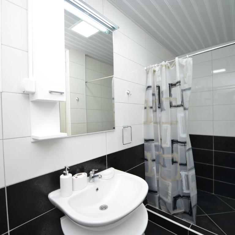 Mystras Apartments - One-Bedroom Apartment - 10