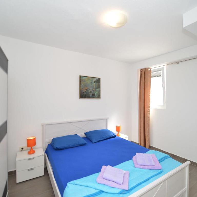 Mystras Apartments - One-Bedroom Apartment - 11