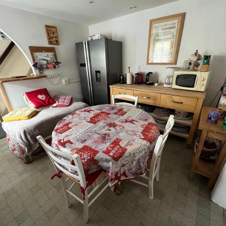 Charmant gîte au coeur du Centre Ville - Appartement 1 Chambre - 4