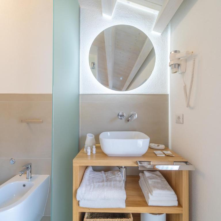 Nuova -Luxury Rooms & Apartment- - Suite King con Vista Piscina - 6