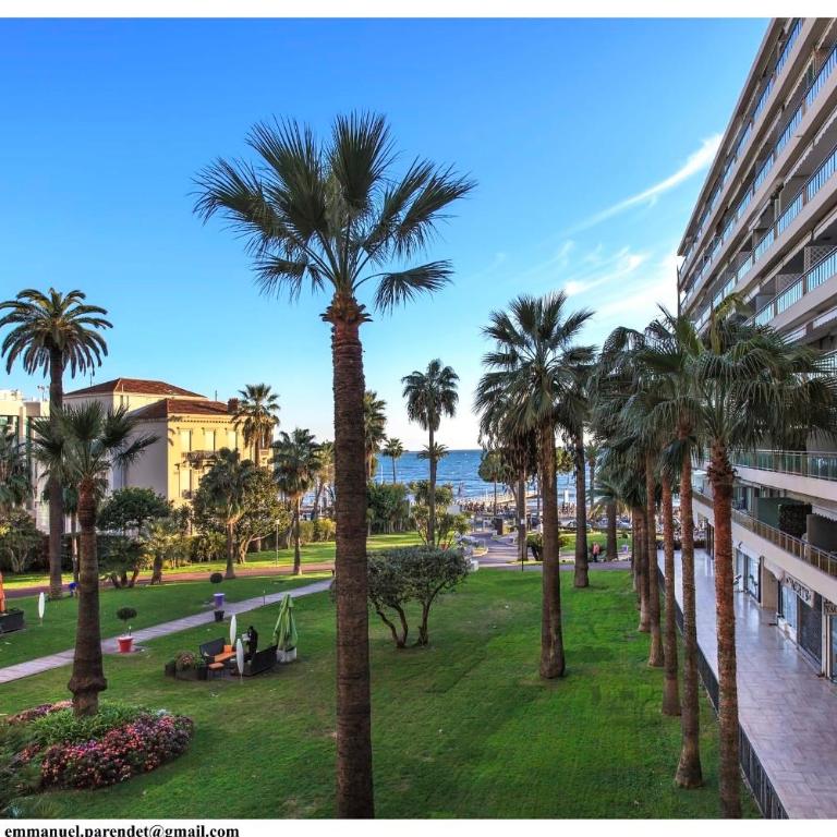 REF 761 - Cannes Croisette - Sea view apartment for rent - Apartamento - 2