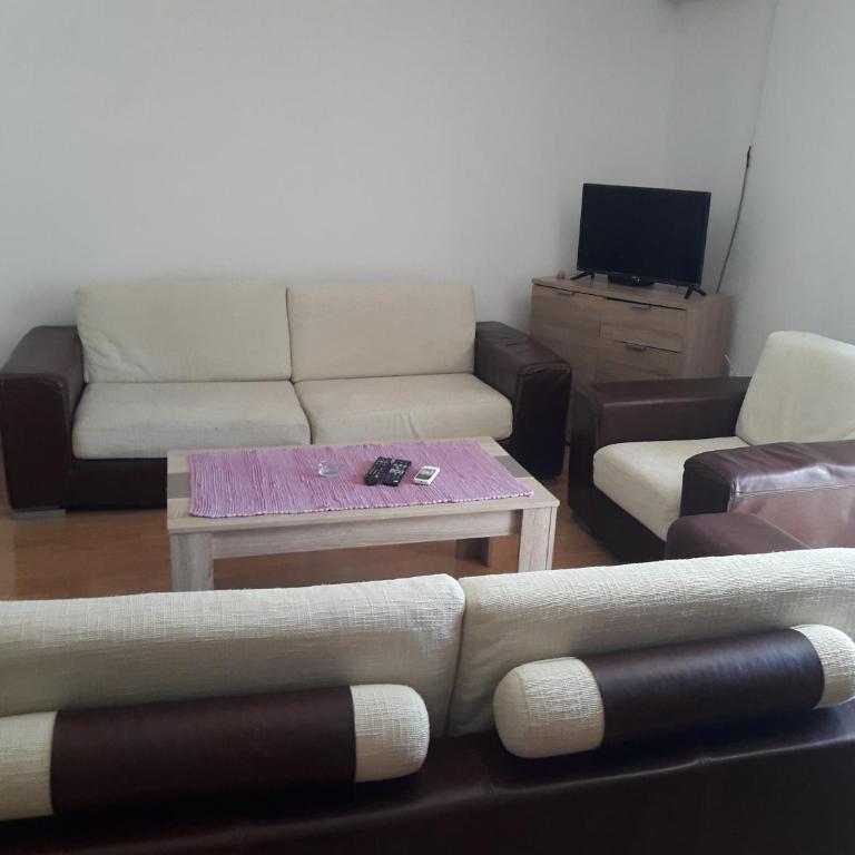 Mir - One-Bedroom Apartment - 15
