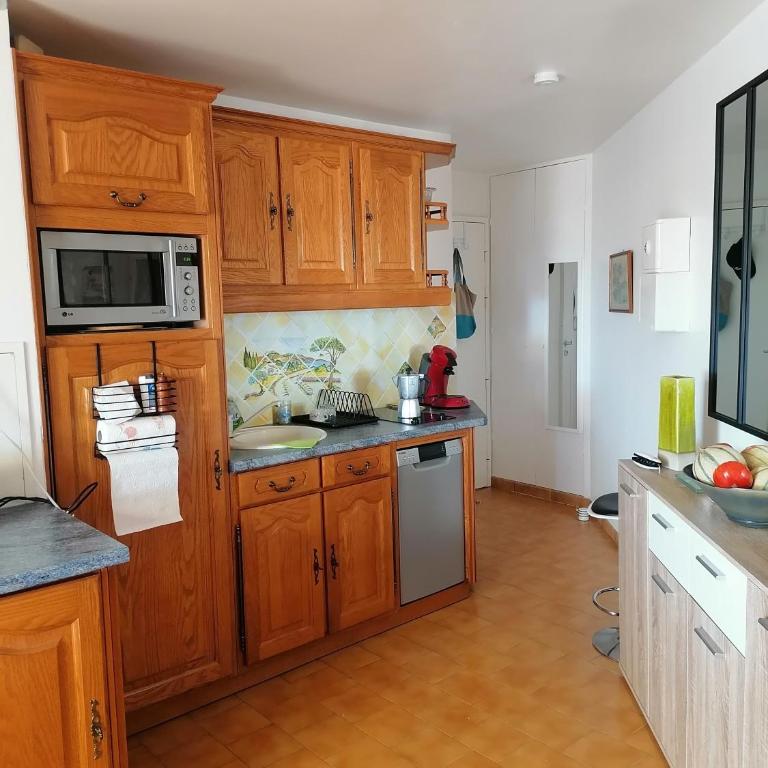 Balcon sur la Méditerranée St Aygulf centre, 4 couchages - Appartement - Vue sur Mer - 9