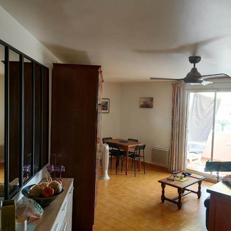 Balcon sur la Méditerranée St Aygulf centre, 4 couchages - Appartement - Vue sur Mer - 7