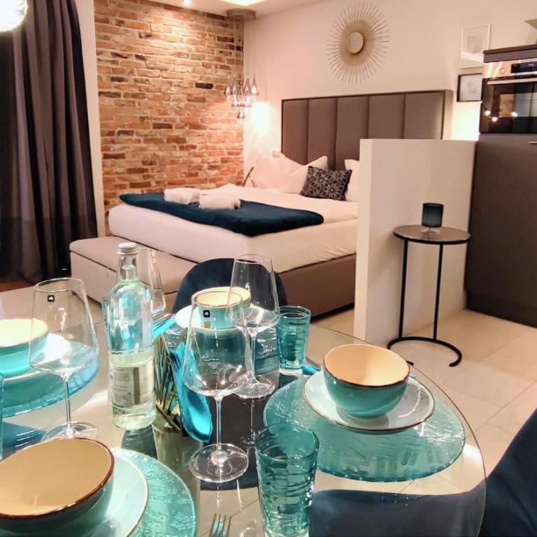 HOMELY STAY Studio P1 - Elegant Self-Check-in Studio-Apartment in Munich -with Kitchen and Washing Machine - Apartment - 8