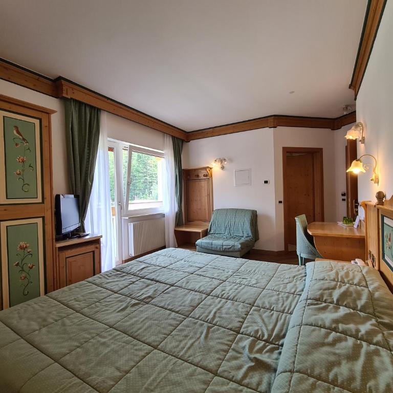 Alpenhotel Panorama - Camera Deluxe Matrimoniale/Doppia con Letti Singoli con Vista Montagna - 3