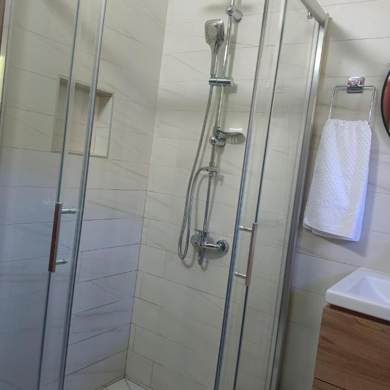Irvas Kolasin-400 metara od centra - Apartman sa 2 Spavaće Sobe - 12