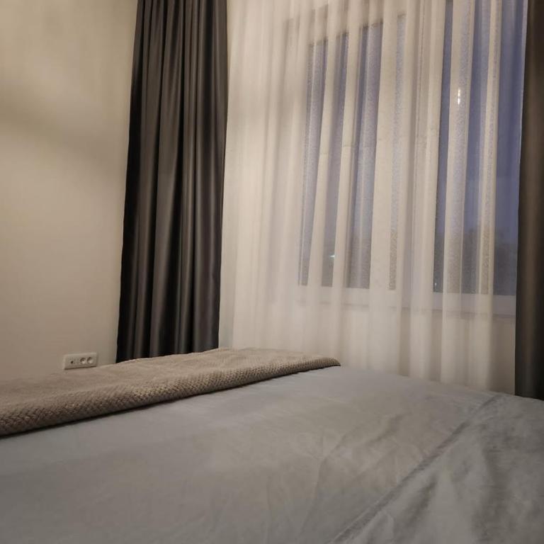Apartment minutes away from the beach - Two-Bedroom Apartment - 12