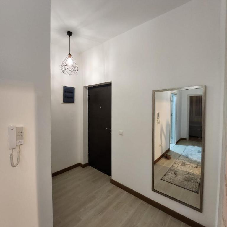 Apartment minutes away from the beach - Two-Bedroom Apartment - 27
