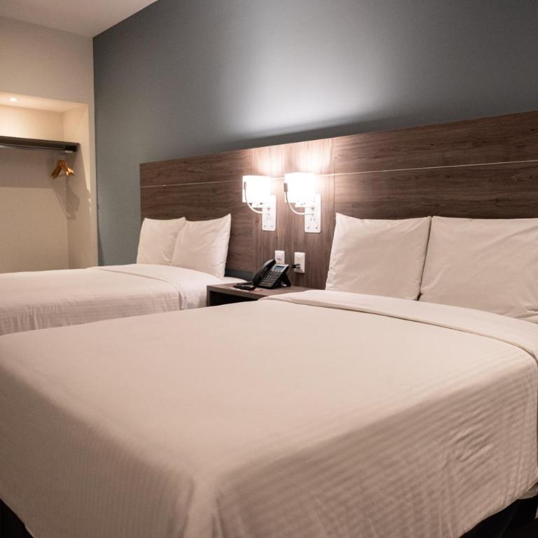 Hotel Centria - Double Room with Two Double Beds - 1