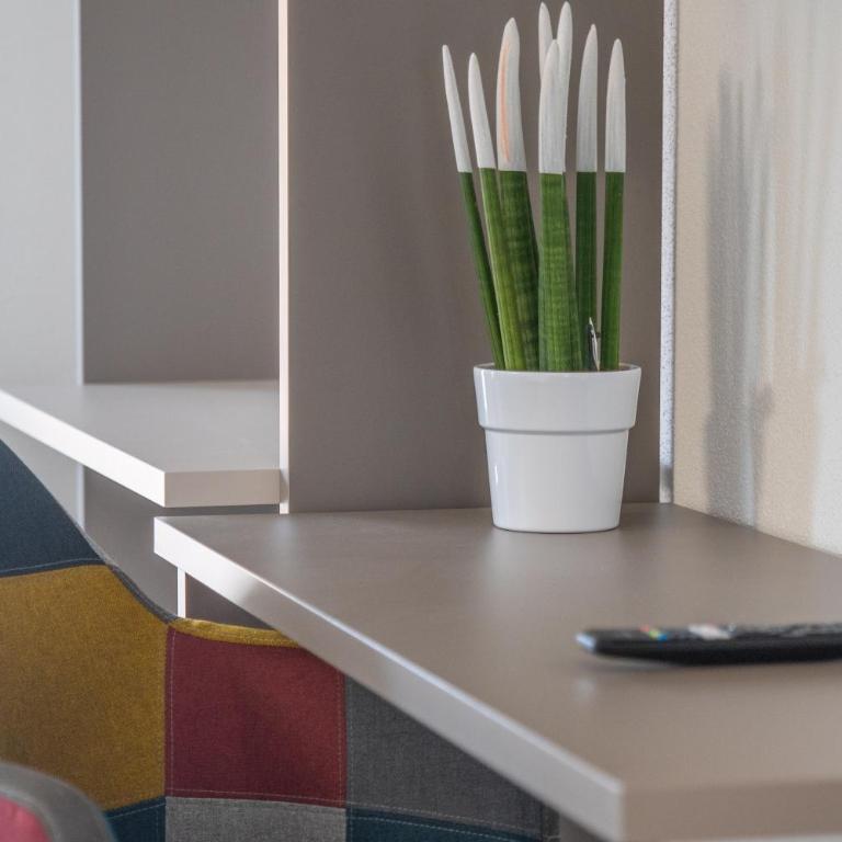 Nuova -Luxury Rooms & Apartment- - Suite King con Vista Piscina - 21