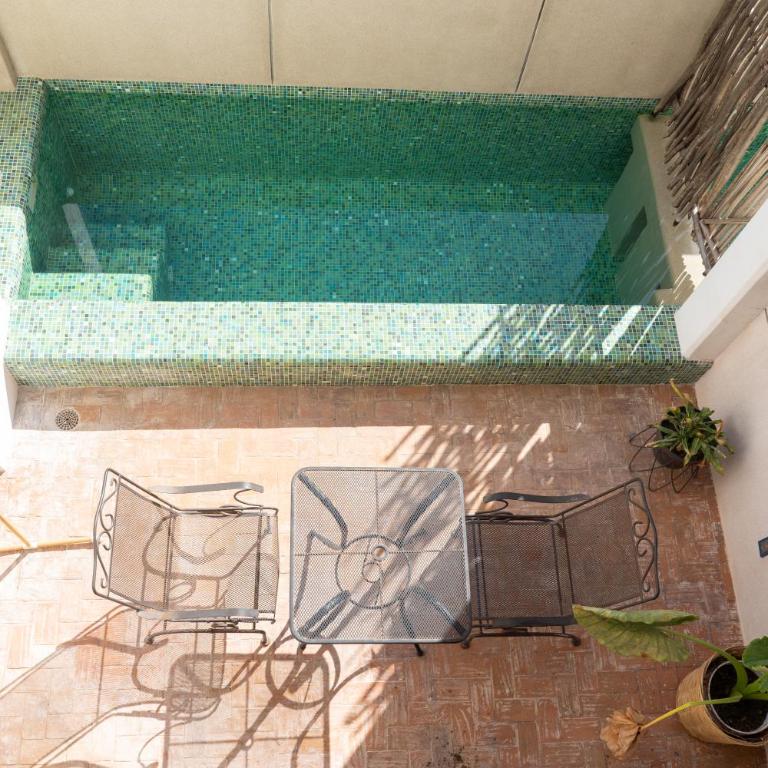 Madre Tierra Hotel & Coworking - Estudio - 1