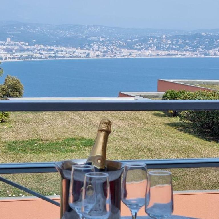 2 pièces vue panoramique sur mer et baie de Cannes - Appartement 1 Chambre - 15