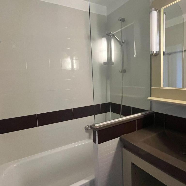Duplex 3 pièces avec solarium et accès piscines - FR-1-504-668 - Apartment - 3