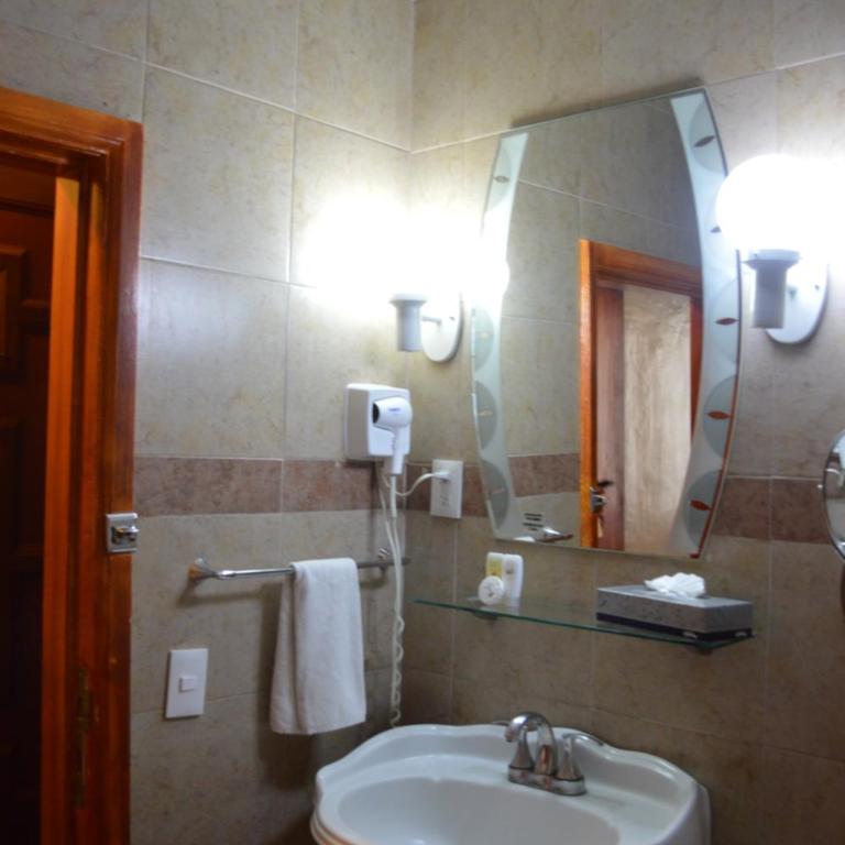 Best Western Majestic - Twin Room - 13