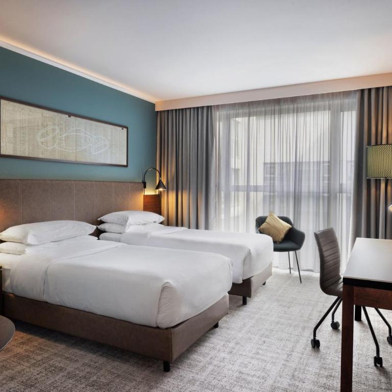 Four Points Sheraton Bolzano Bozen - Camera Executive Doppia con Letti Singoli - 1