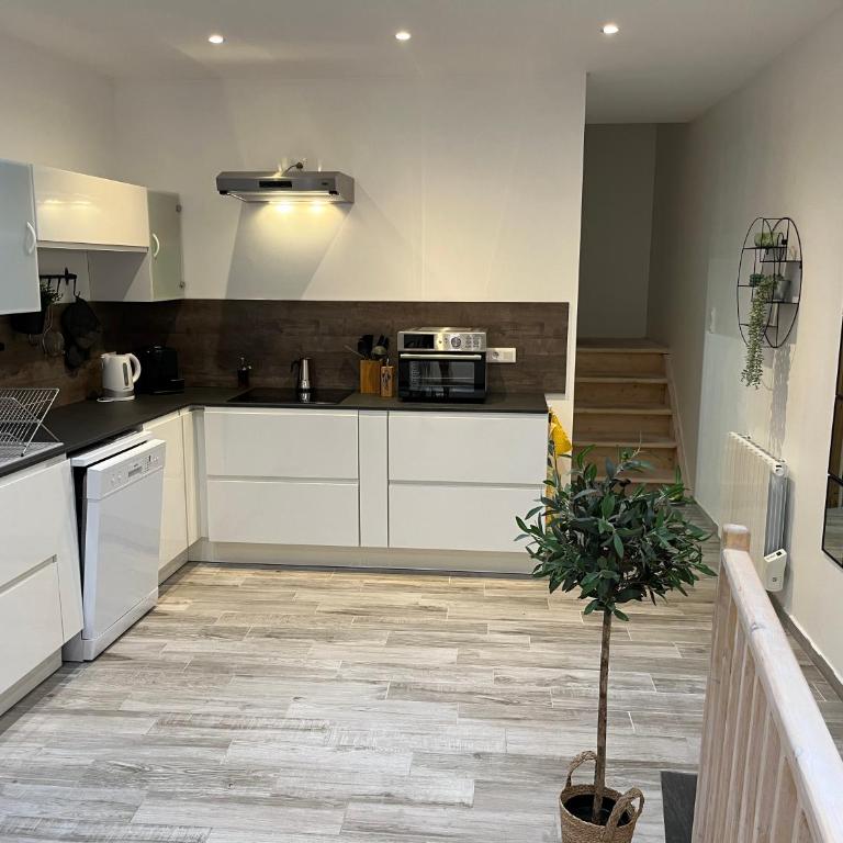 Historical Rue Longue - Appartement en Duplex - 8