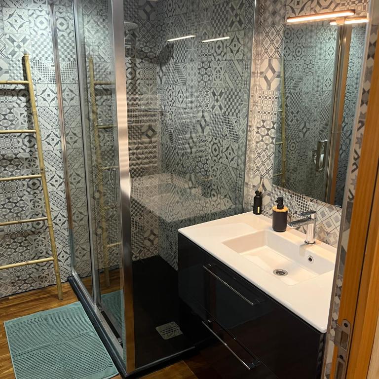 Historical Rue Longue - Appartement en Duplex - 33