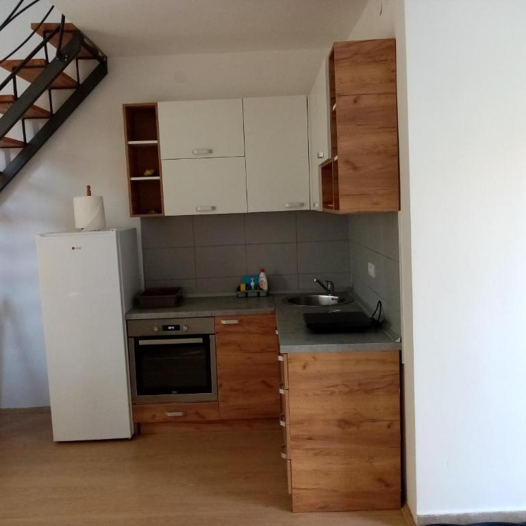 Apartmani MIDUĆI - Apartment - Split Level - 11