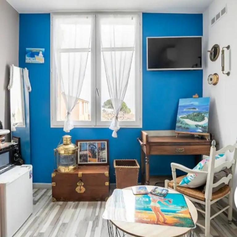 Maison de vacances à l'Ayguade classée 3 étoiles, climatisée,3mn à pied plage et restos ,5mn aéroport, 10mn gare - Haus mit 4 Schlafzimmern - 29