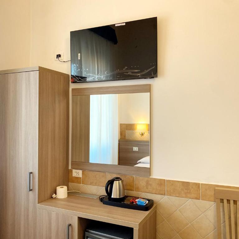 Hotel Alex Square - Camera Matrimoniale/Doppia con Letti Singoli con Bagno - 4