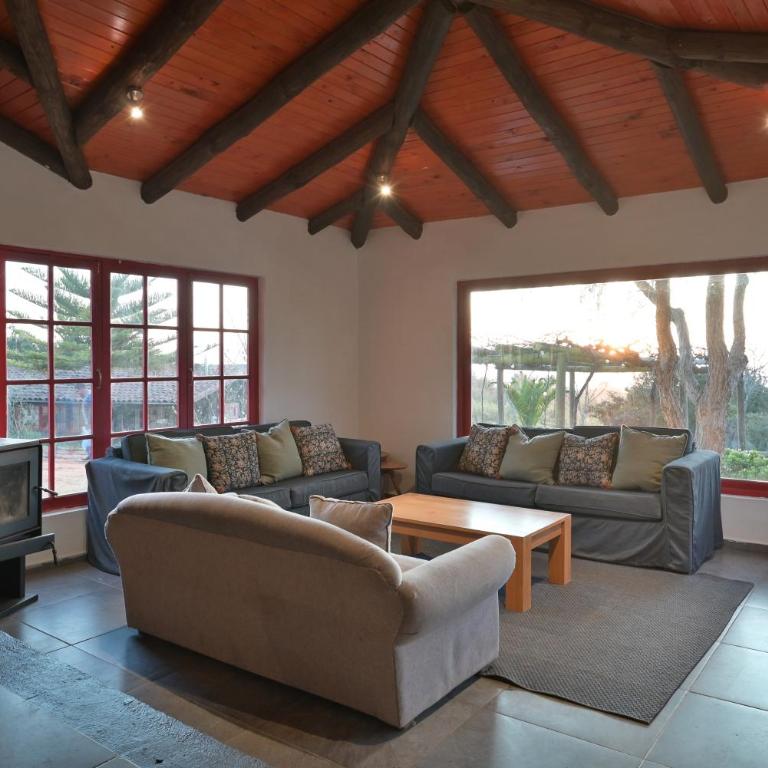 Casa de Campo en la costa de Pelluhue - Three-Bedroom House - 3