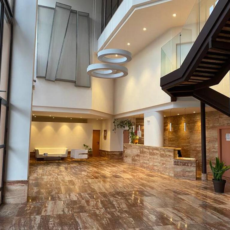 Precioso alojamiento en la mejor zona de Málaga - Apartamento - 8