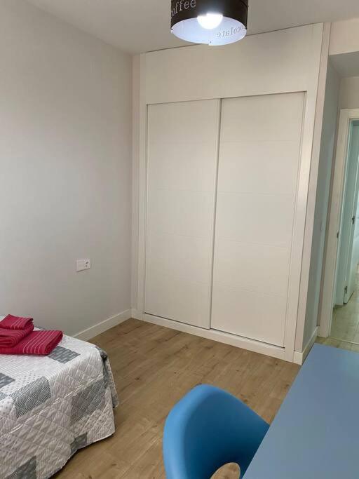 Precioso alojamiento en la mejor zona de Málaga - Apartamento - 11